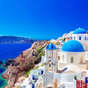 santorini-hero-c-shutterstock-1400×0-c-default